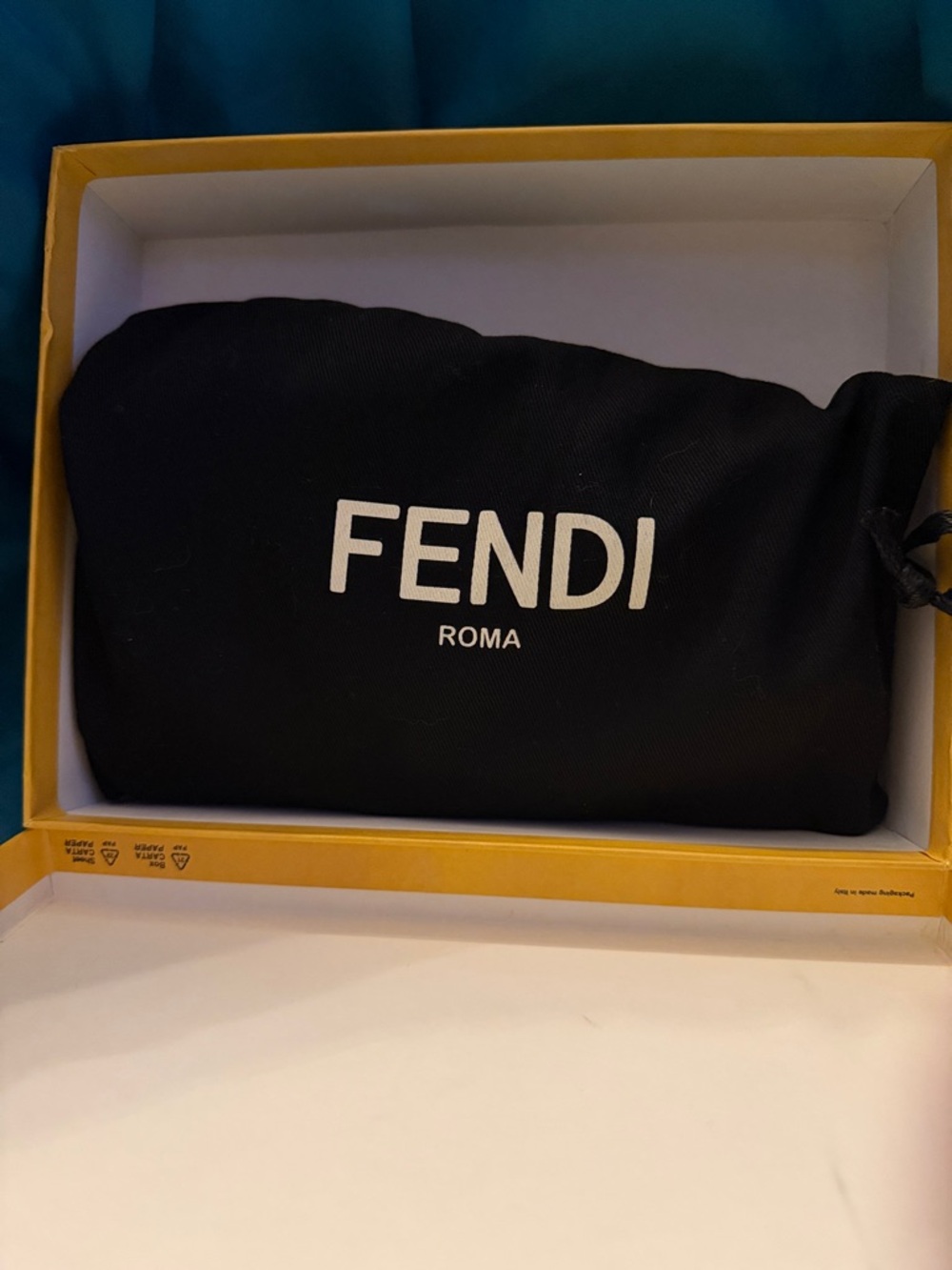 Fendi-FF Diamonds Continental Wallet on Chain,made of textured calfskin leather - Picture 9 of 15